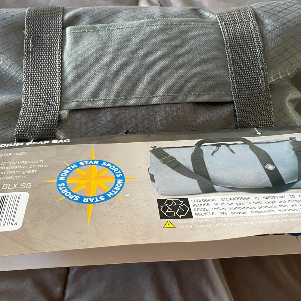 North Star medium gear bag Sd 12x24 dlx grey brand new unopened